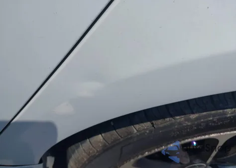 2013 Volvo S60 T5/T5 Platinum/T5 Premier/T5 Premier Plus z USA, uszkodzony, nr VIN YV1612FH4D2233304